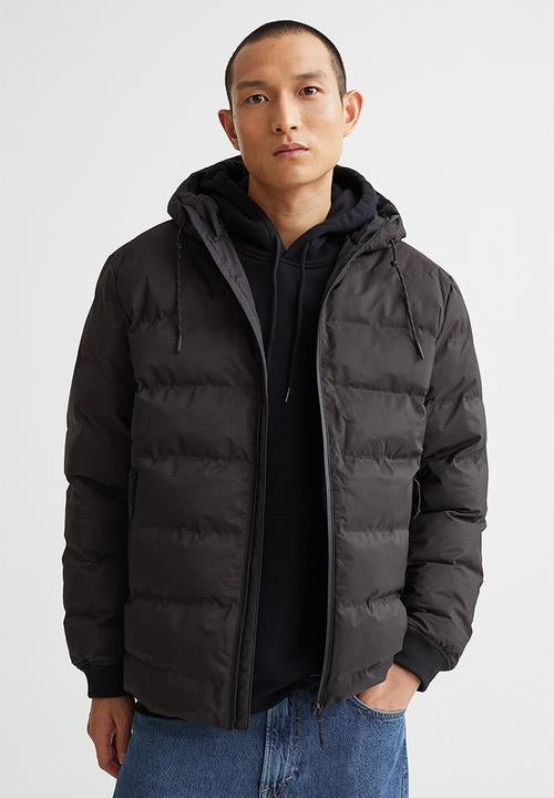 UrbanShield Black Water-Repellent Puffer Jacket – Lightweight & Insulated Winter Coat