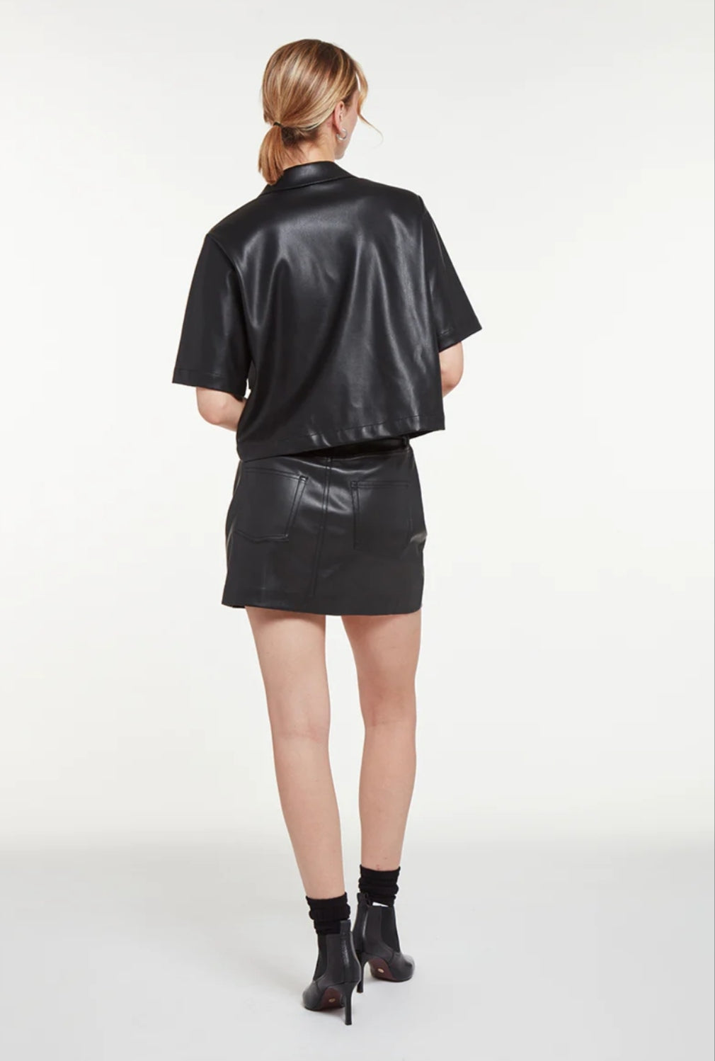 Women's Black Cropped Leather Shirt – Half Sleeve