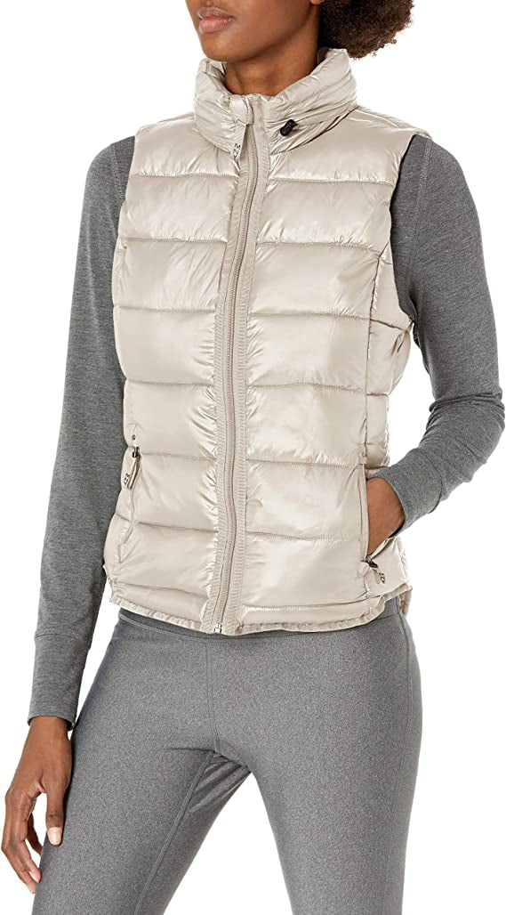 Women's White Puffer Vest with Removable Hood – Chic & Cozy
