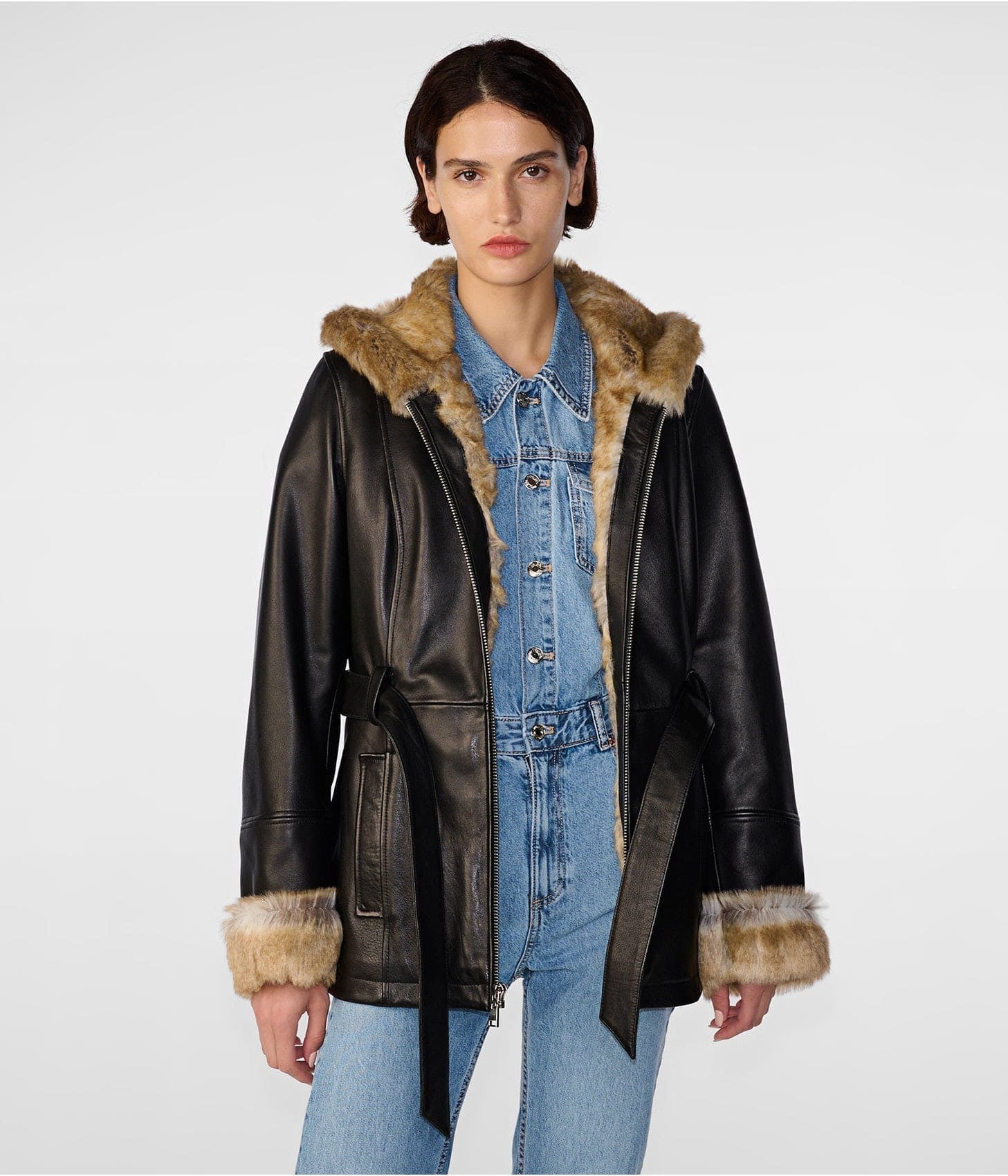 Women's Classic Black Shearling Leather Jacket – Timeless & Warm